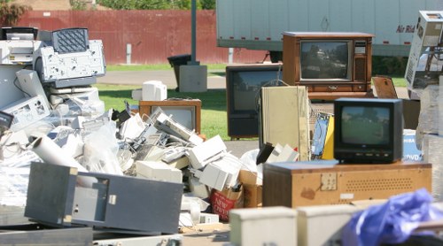 Commercial waste removal service in Kilburn